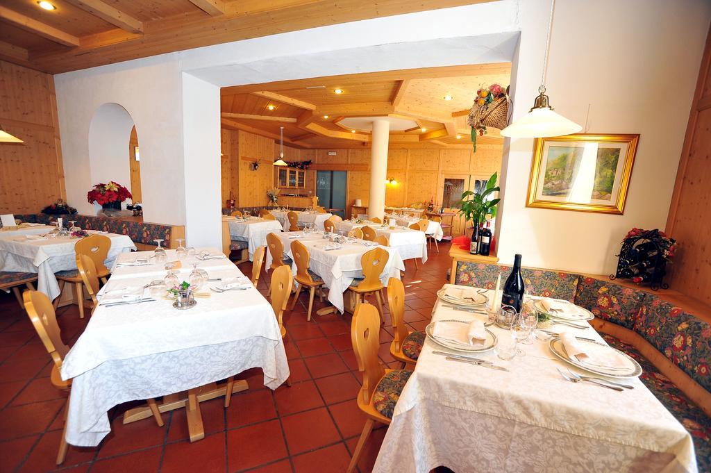 Hotel Capitani Bormio Ngoại thất bức ảnh