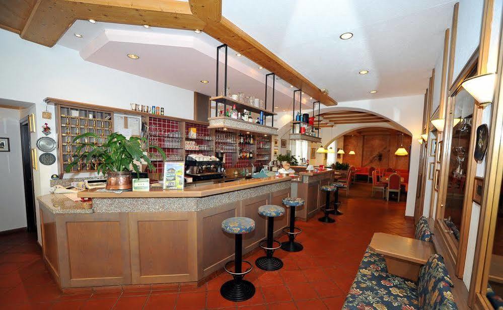 Hotel Capitani Bormio Ngoại thất bức ảnh