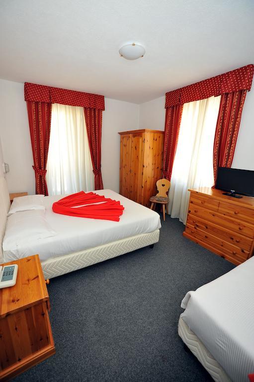 Hotel Capitani Bormio Ngoại thất bức ảnh