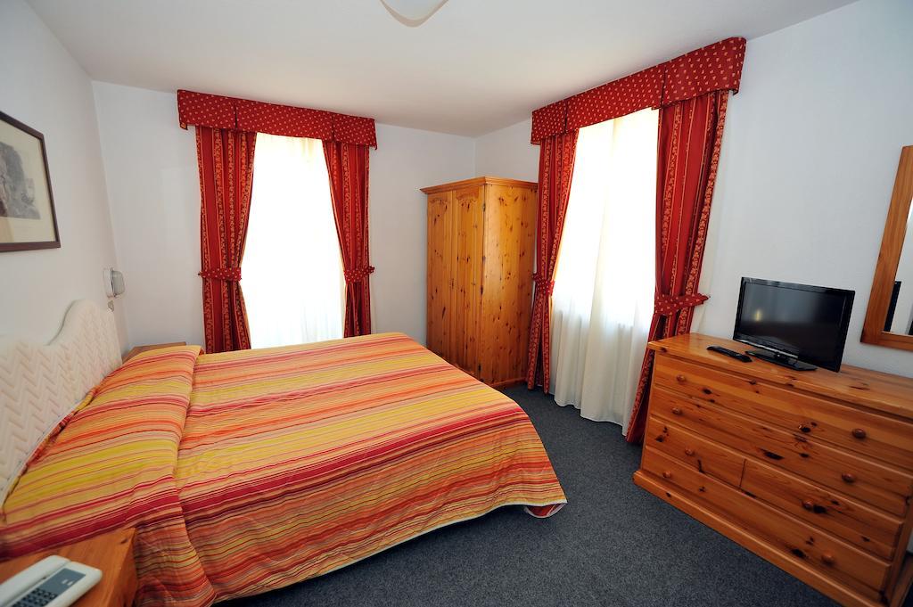 Hotel Capitani Bormio Ngoại thất bức ảnh